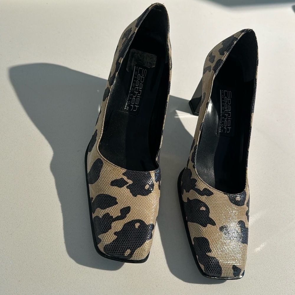 Vintage Spanish Leather Collection by Sergio Zelcer Animal Print Heels Size 7.5